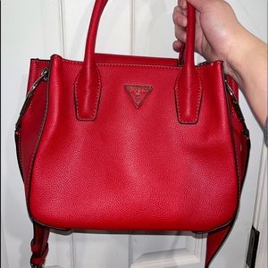 Guess red purse comes with two little wallet key chains
